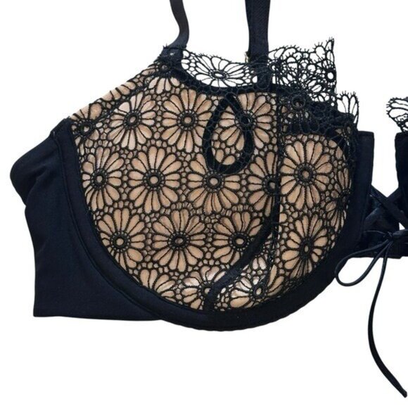Victoria's Secret 36C Bra Very Sexy Push Up Without Padding Black Lace Floral - Picture 3 of 8